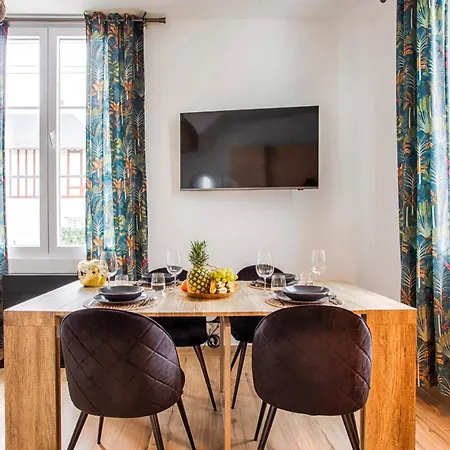 Marie Normand Holiday home Deauville