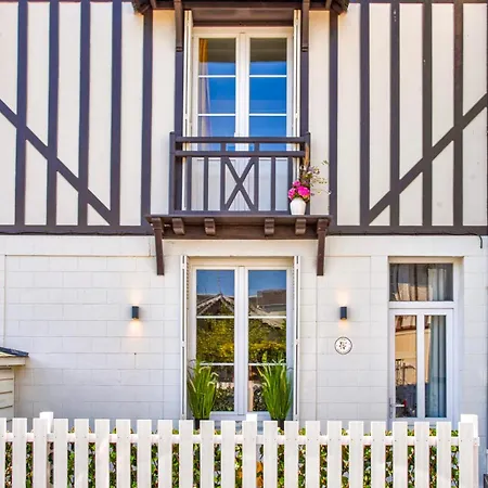 Marie Normand * Deauville
